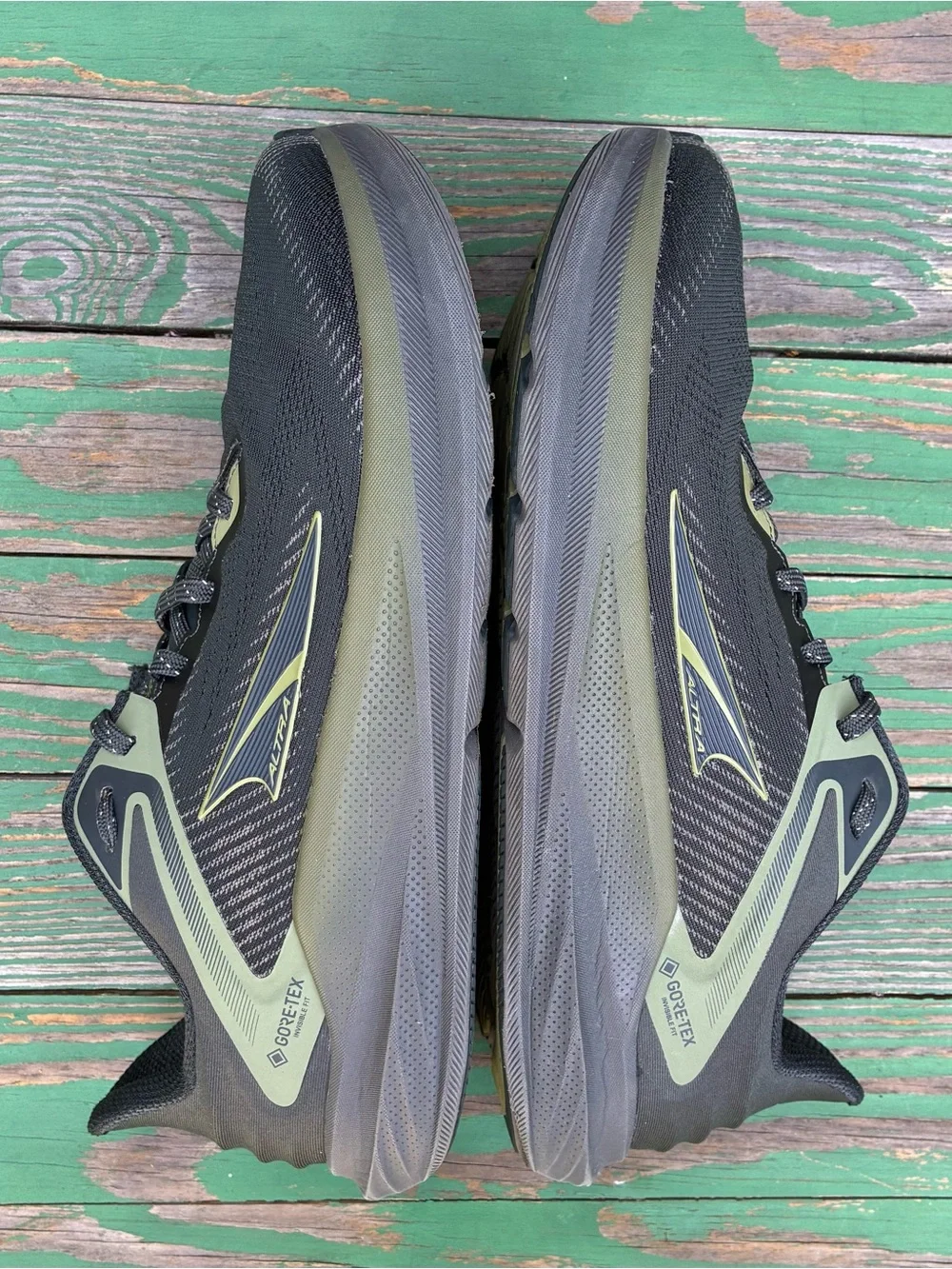Altra Mens Torin 8 GTX Running Shoes Black/Grey Sz 10 Sneakers